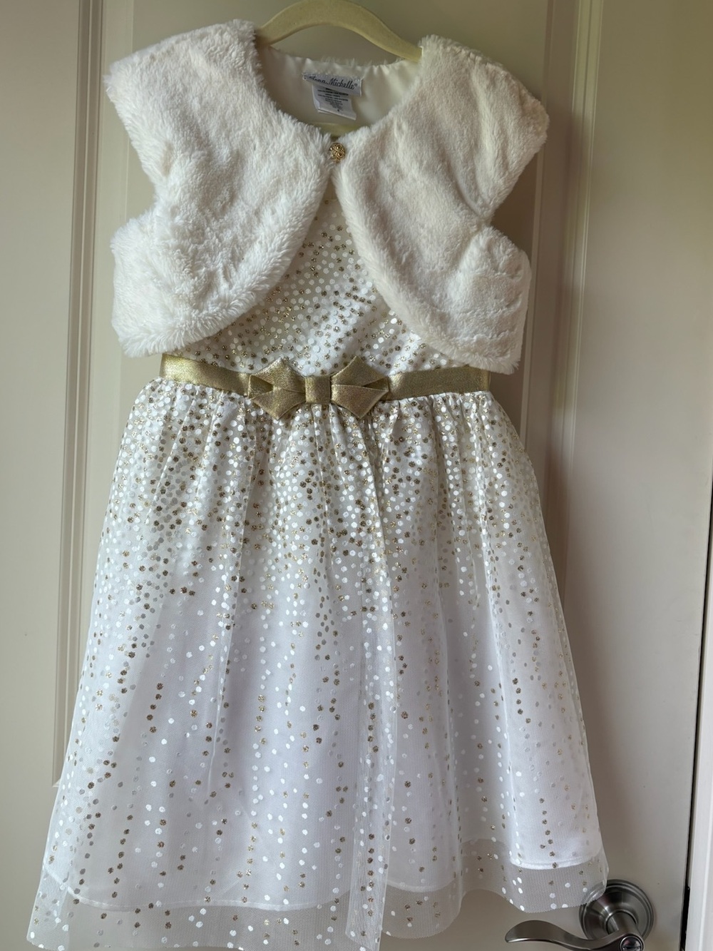 Dress and Cream Faux Fur Bolero with Gold Accent / Size 6 / EUC